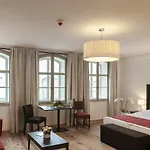 Boutique Hardthaus Hotel 4*