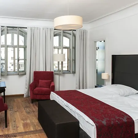 Boutique Hardthaus